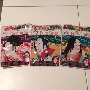 “Pure Smile” kabuki facial mask trio.